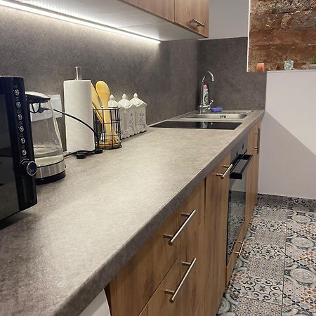 Blisko Teatru 2 Apartment Walbrzych Bagian luar foto