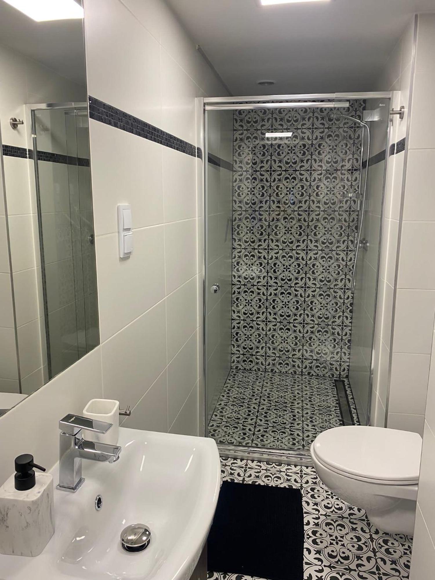 Blisko Teatru 2 Apartment Walbrzych Bagian luar foto